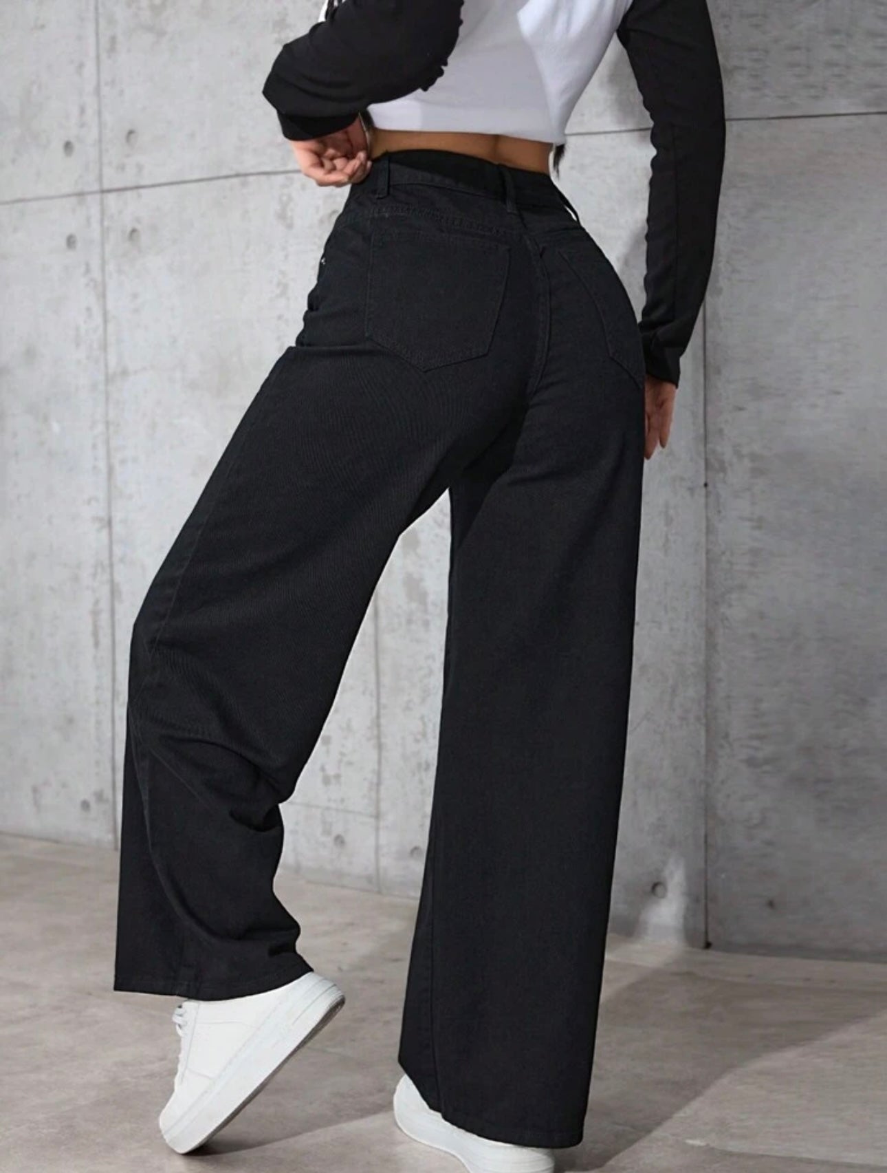 جينز باكي أسود سادة