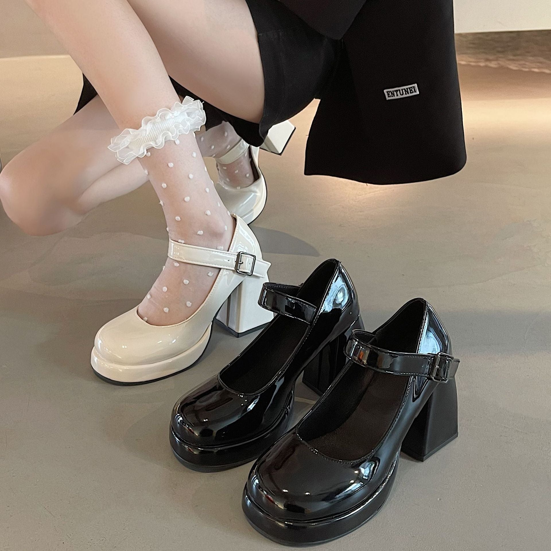 high heel mary jane shoes