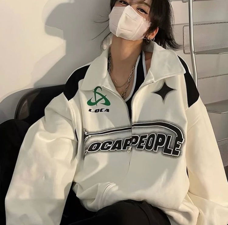 جاكيت لوكا أبيض بستايل كوري (قالب كبير)