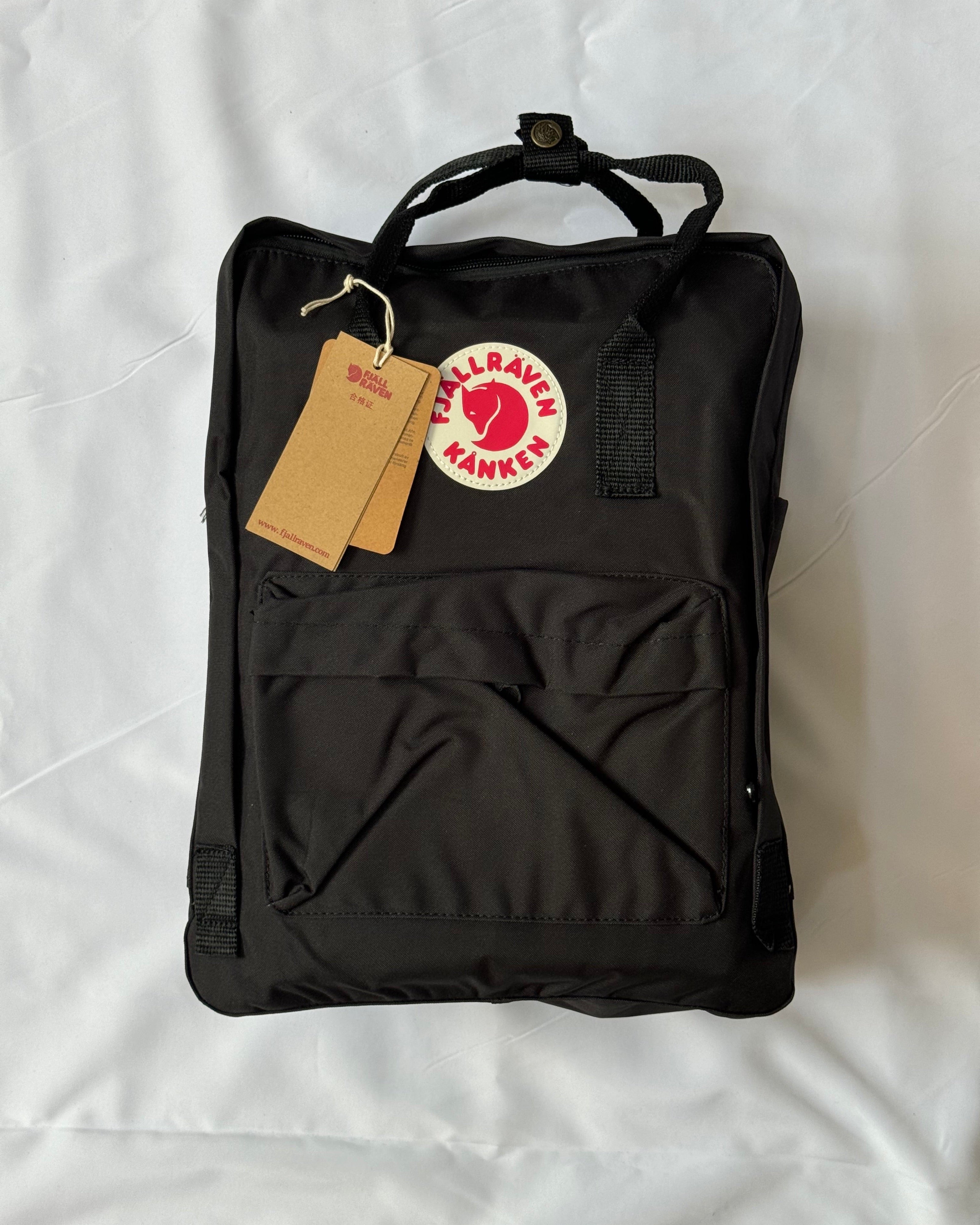 حقيبة كانكين باللون الاسود حجم 16