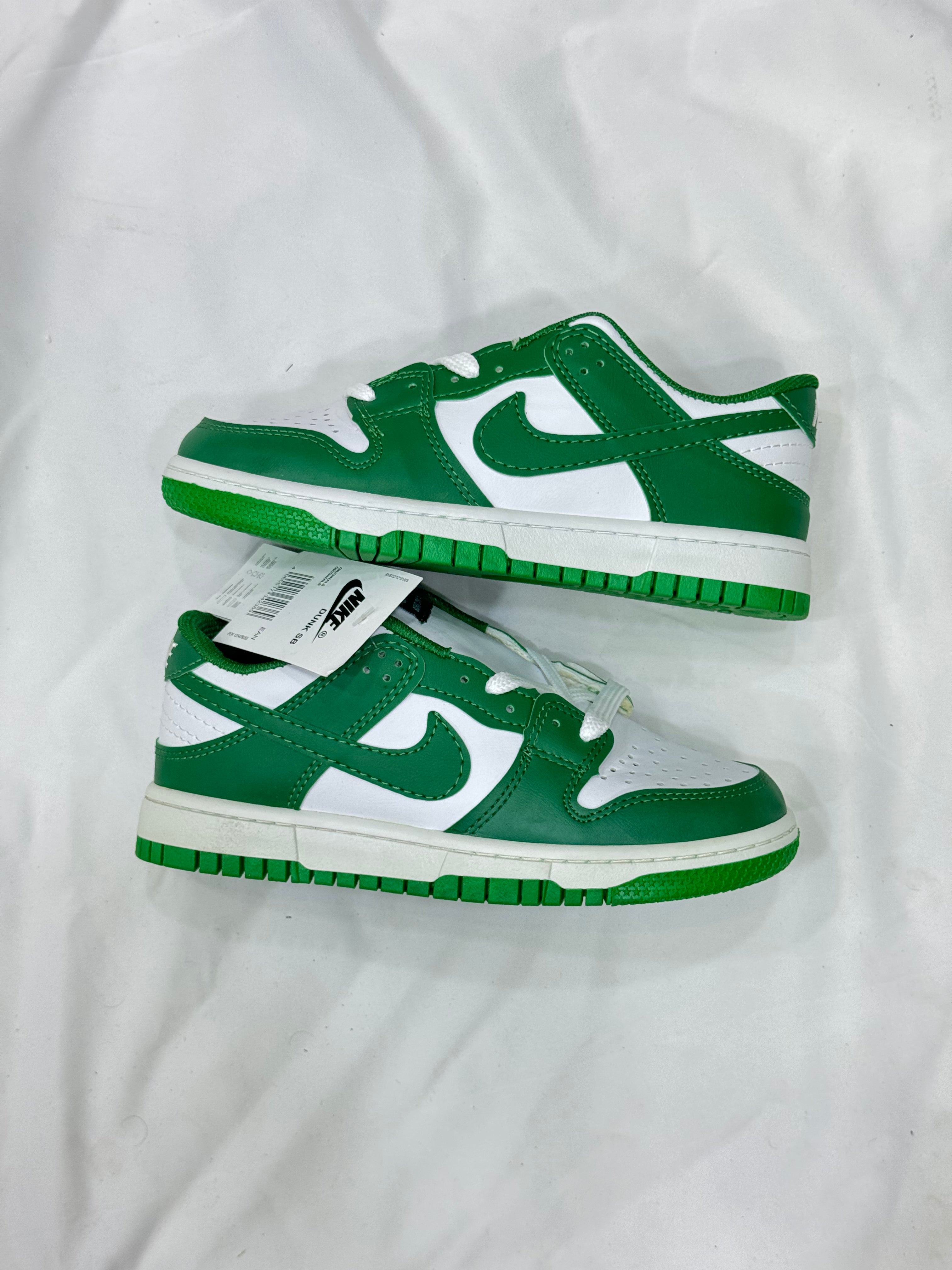Nike Dunk low green