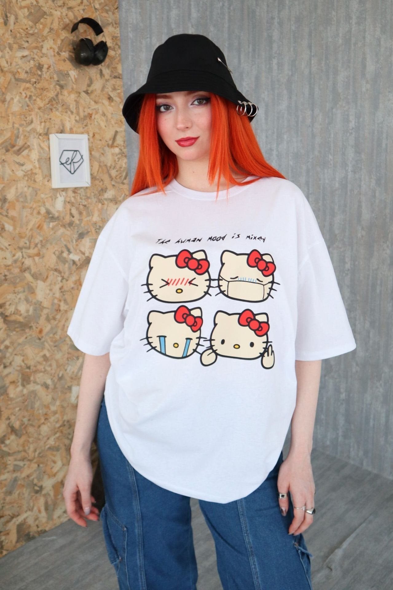 White Hello Kitty T-Shirt V2024