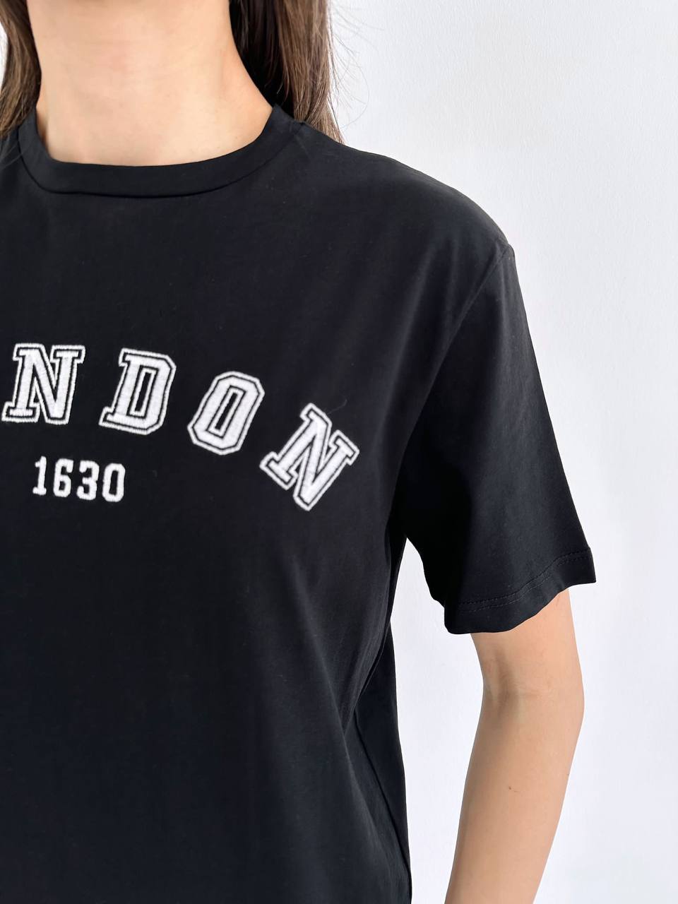 Black London 1630 T-shirt