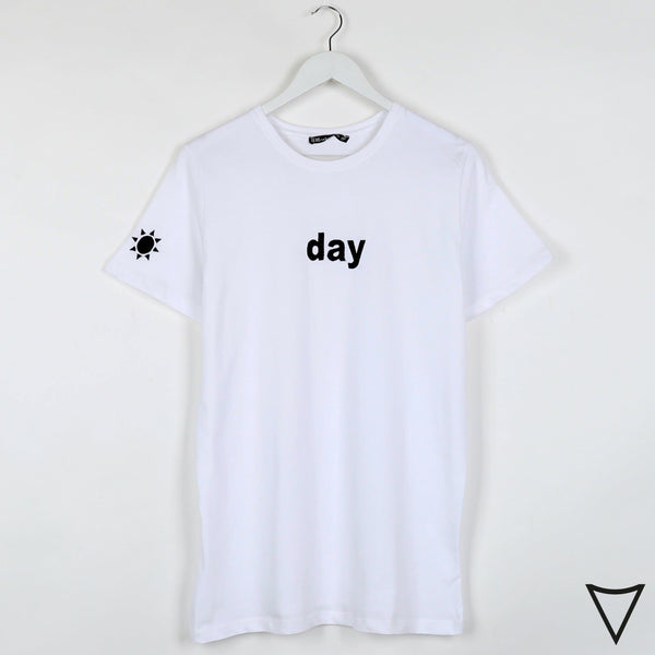 DAY Unisex T-shirt - مـوها ستـور