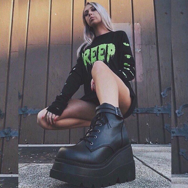 Super Chunks Leather Ankle Boots - مـوها ستـور