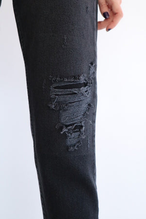 Momjeans Black - مـوها ستـور